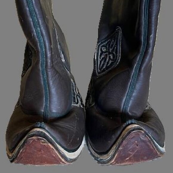 Unisex Mongolian style boots with embroidered ornaments - Picture 4 of 8